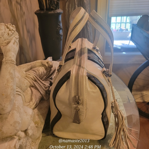 L.A.M.B. by Gwen Stefani Leather Frosted Satchel Luxury Designer Handbag #544 - Picture 11 of 15